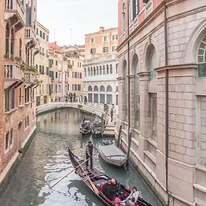 Apartamento San Marco Square With Canal View By Wonderful Italy Venecia