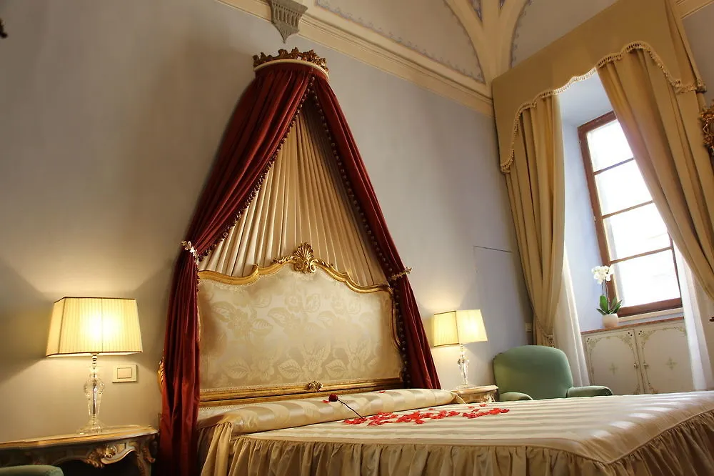 Residenza D'Epoca Palazzo Borghesi Bed & Breakfast Siena 2*,