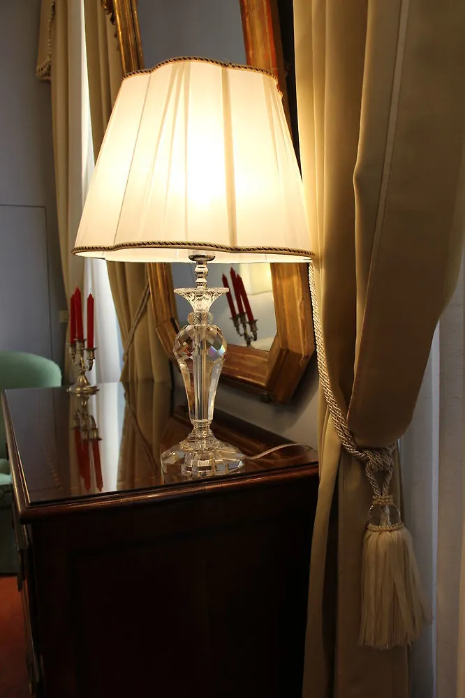 Residenza D'Epoca Palazzo Borghesi Bed & Breakfast Siena Italy